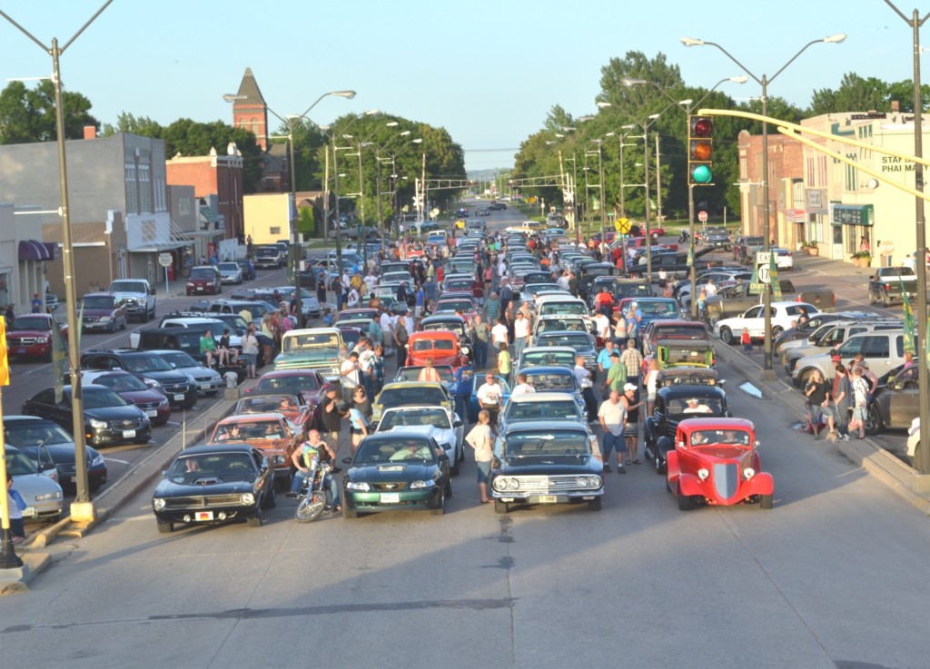 Car show downtown Onawa